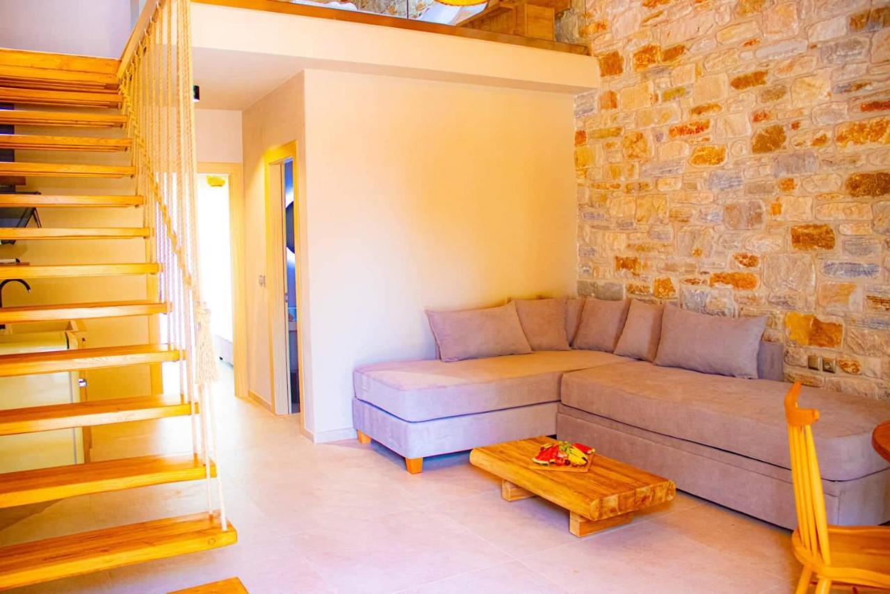 Casa La Boheme Villa สกาลา โปเตมิอัส ภายนอก รูปภาพ